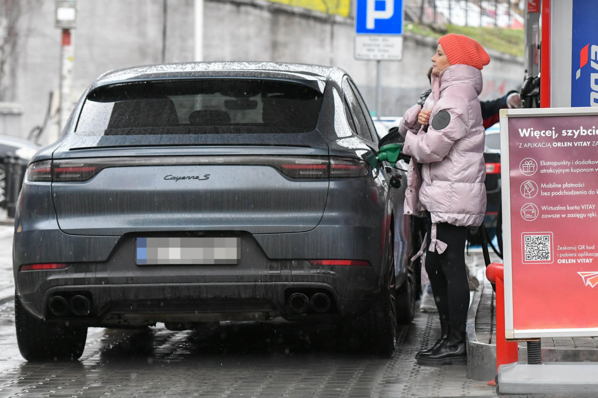 Małgorzata Kożuchowska nie oszczędza na paliwie