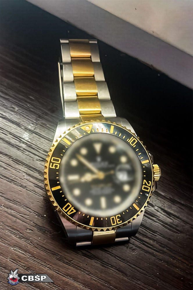 Akcja CBŚP jak z filmów! Wielkie pieniądze, broń, zegarki i narkotyki, które odurzyłyby pół Polski