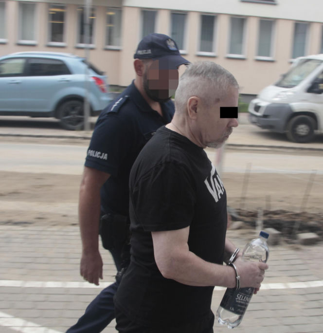 Zabił ratownika, bo „urwał mu się film”. Szokujące sceny w sądzie Proces wstrzymany!