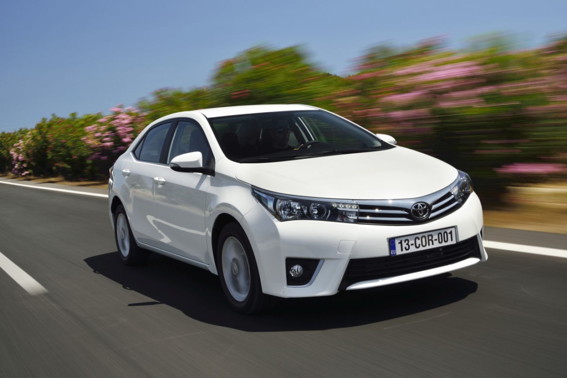 Toyota Corolla 11 generacja 2013