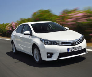 Toyota Corolla 11 generacja 2013