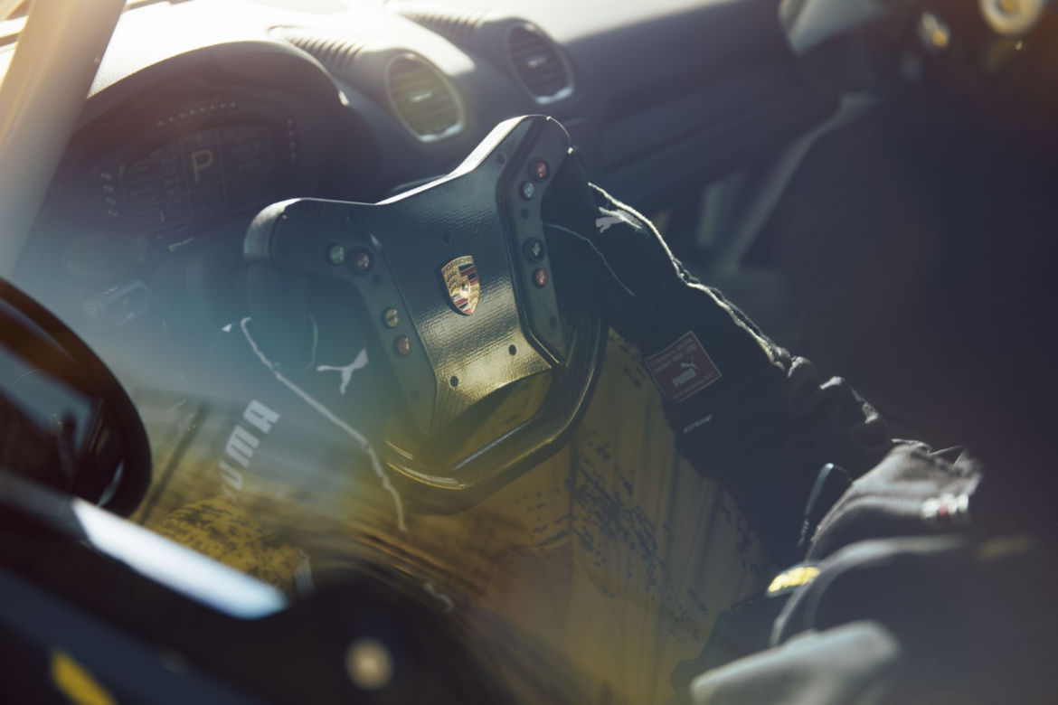 Porsche 718 Cayman GT4 Clubsport 