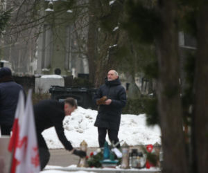 Macierewicz wciąż bez prawa jazdy