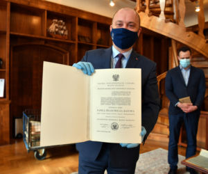 Szczecin: Historyczne dokumenty znalezione w ratuszu