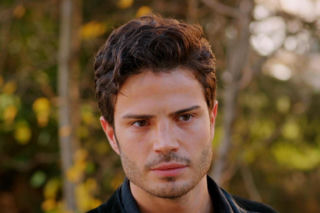 Miłość i nadzieja, odcinek 377. Ege