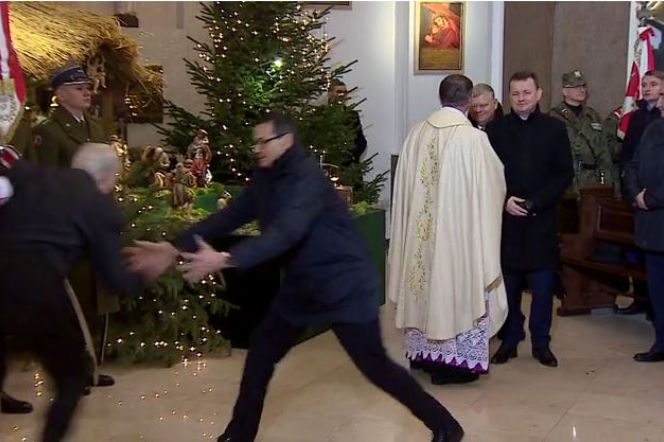 PREMIER MORAWIECKI URATOWAŁ KOMBATANTA
