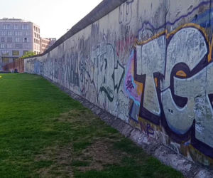 65 lat temu powstał Mur Berliński