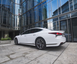 Lexus LS500h F-Sport
