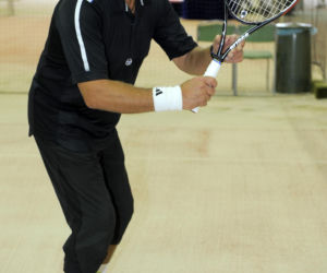 Karol Strasburger ćwiczy