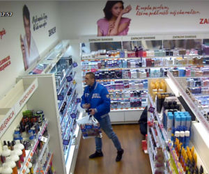 Katowice: Jest podejrzewany o kradzież perfum w drogerii. Rozpoznajesz go? [ZDJĘCIA]