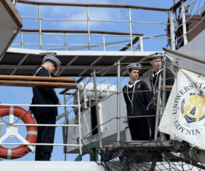 Z Gdyni przez Bahamy do Nowego Jorku! Dar Młodzieży wyruszył właśnie w swój najprawdopodobniej ostatni tak długi rejs