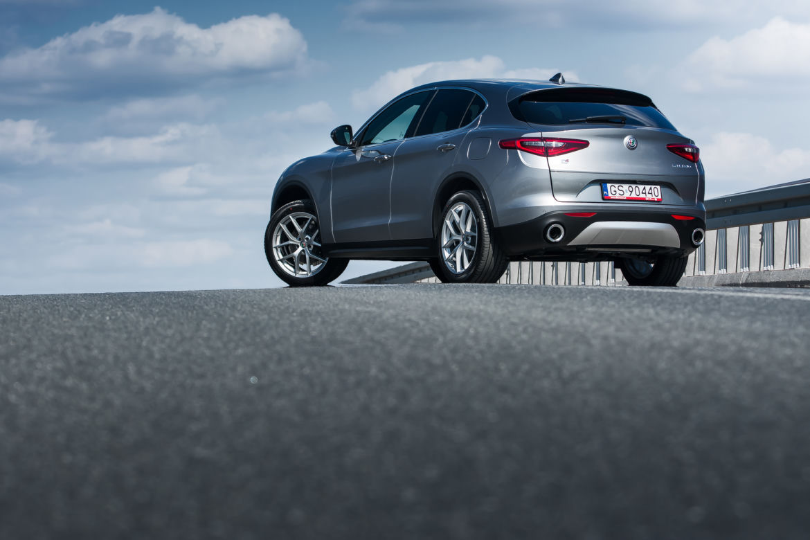 Alfa Romeo Stelvio First Edition 2.0 Turbo 280 KM AWD AT