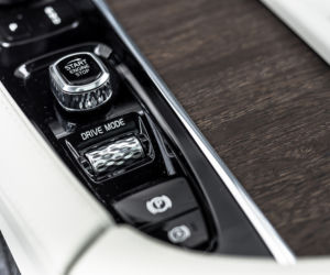 Volvo V90 Cross Country B5 AWD 8AT 