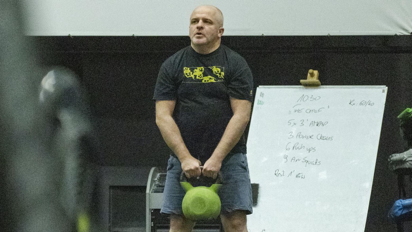Poseł Kowal gubi brzuszek