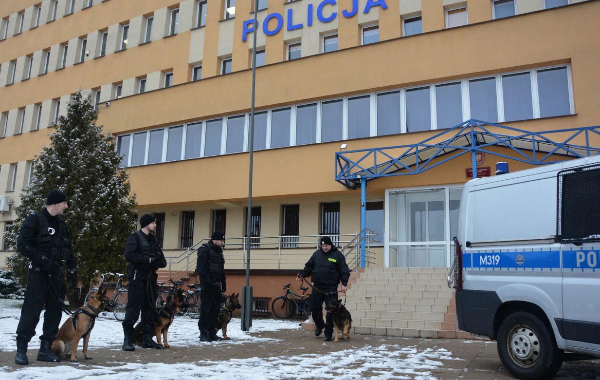 Tazer, policjant na 4 łapach, przeszedł na emeryturę