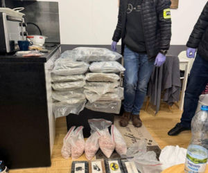 Miał iść za kratki, wpadł z towarem za 6 mln zł! Szokujące odkrycie w mieszkaniu