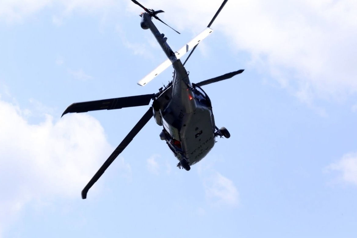 Potężny Black Hawk krąży nad Lublinem. Policyjny śmigłowiec w akcji