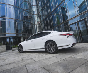 Lexus LS500h F-Sport