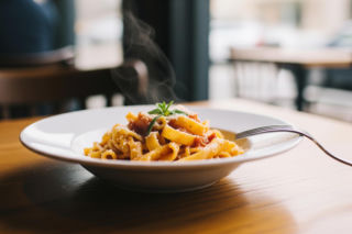 Makaron za 15 zł w Krakowie. Czy to faktycznie przepis na sukces w dobie szalejącej drożyzny?