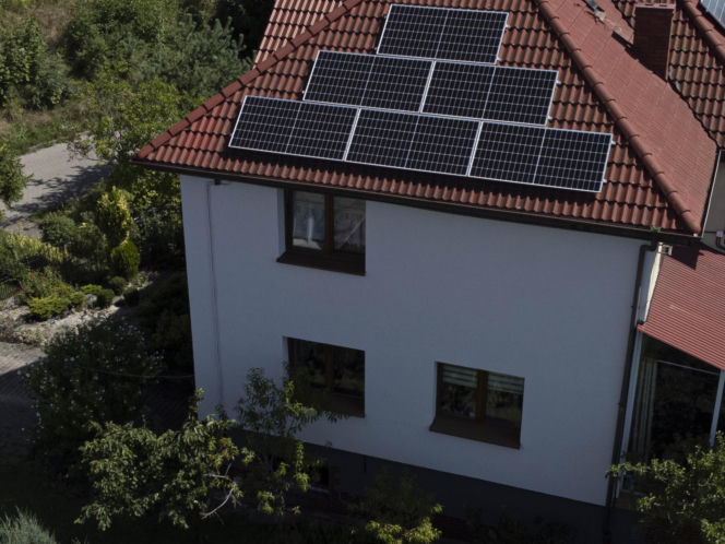 Urządziła dzieciom dom tortur