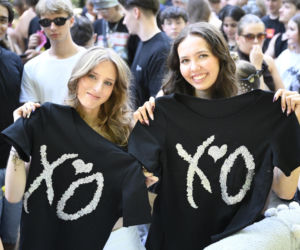Fani w upale czekają na koncert The Weeknd. Tłumy w Warszawie