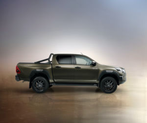 Nowa Toyota Hilux 2.8 Diesel 204 KM