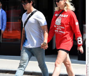 Joe Jonas i jego dwie miłości: Sophie Turner i... hulajnoga