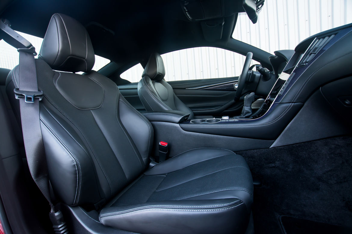 Infiniti Q60 3.0 V6 TwinTurbo AT AWD Sport Tech