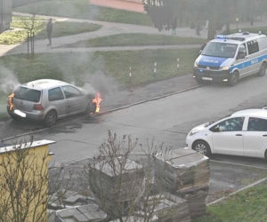 Pożar samochodu na ulicy Górnej w Starachowicach