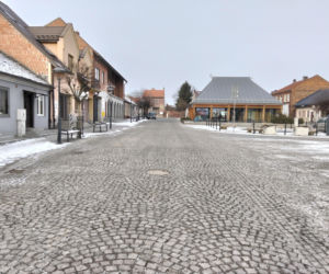 To miasto w Małopolsce ma jedno z najpiękniejszych centrów. Kiedyś było wsią, której mieszkańcy płacili czynsz klasztorowi