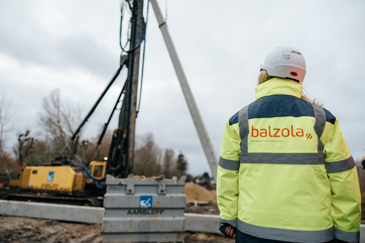 Wbili pierwsze łopaty. Ruszyła budowa mostu na rzece Wieprz w Krasnymstawie