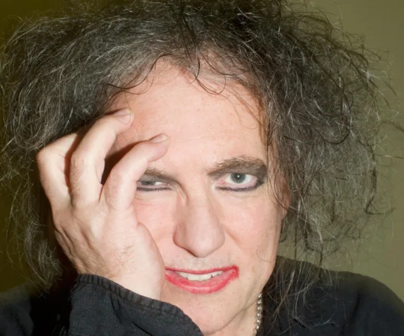 Robert Smith bał się, że skopiował cudzą melodię. Chodziło o hit The Cure „Friday I’m in Love”