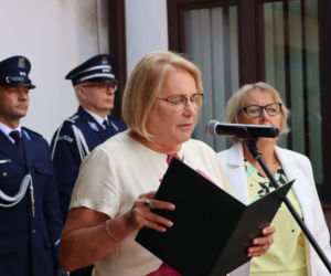 Klasa policyjna w Starachowicach oficjalnie wystartowała. Uczniowie ZDZ mają prostszą drogę do munduru