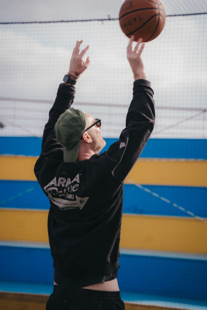 Zagraliśmy w kosza na dachu statku!