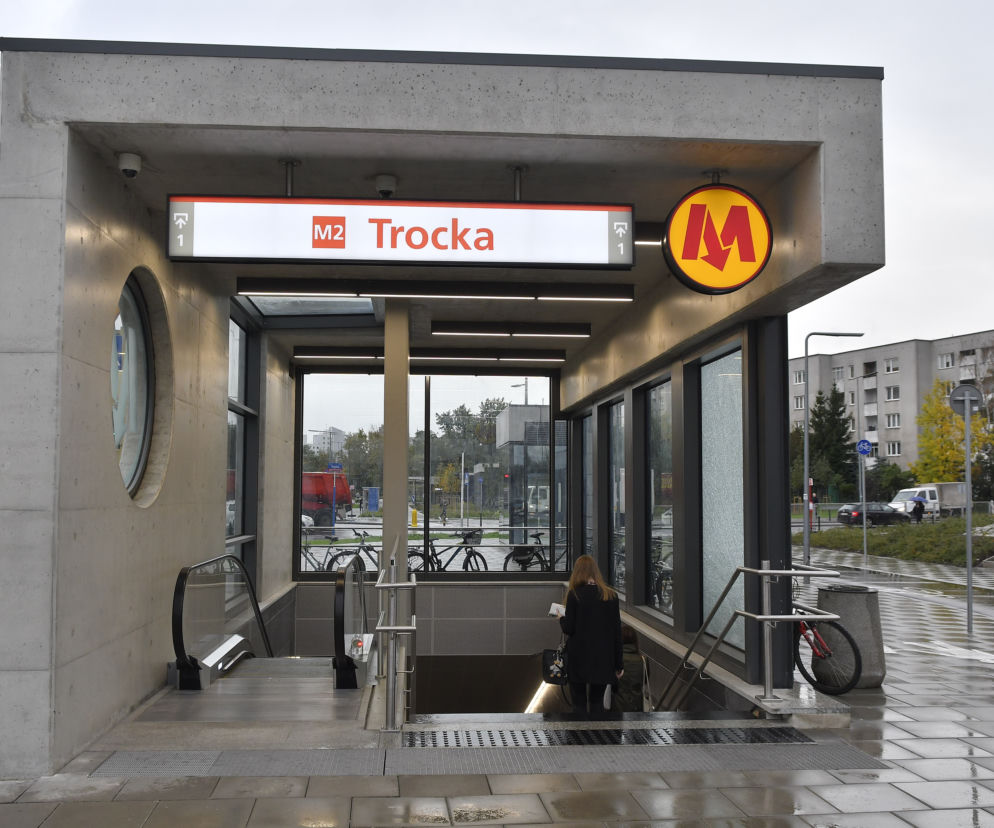 Poranne utrudnienia w metrze, zamknięto stację. Pasażerowie mogą być zaskoczeni