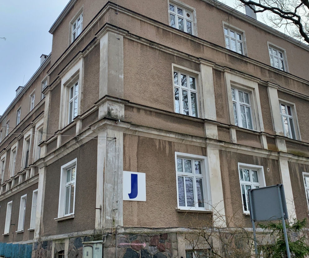 Szpital Wojewódzki w Szczecinie pomoże uchodźcom. Rusza punkt konsultacyjny dla osób z chorobami przewlekłymi