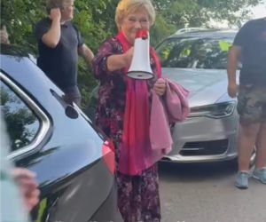 M jak miłość. Teresa Lipowska obchodzi 89. urodziny na planie serialu