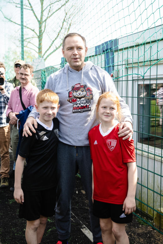 Akcja "Zagraj w piłkę z Karolem Nawrockim" 