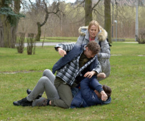 Pierwsza miłość, odcinek 2695, Hania (Joanna Balas), Krystian (Patryk Pniewski), Piotrek (Michał Mikołajczak)