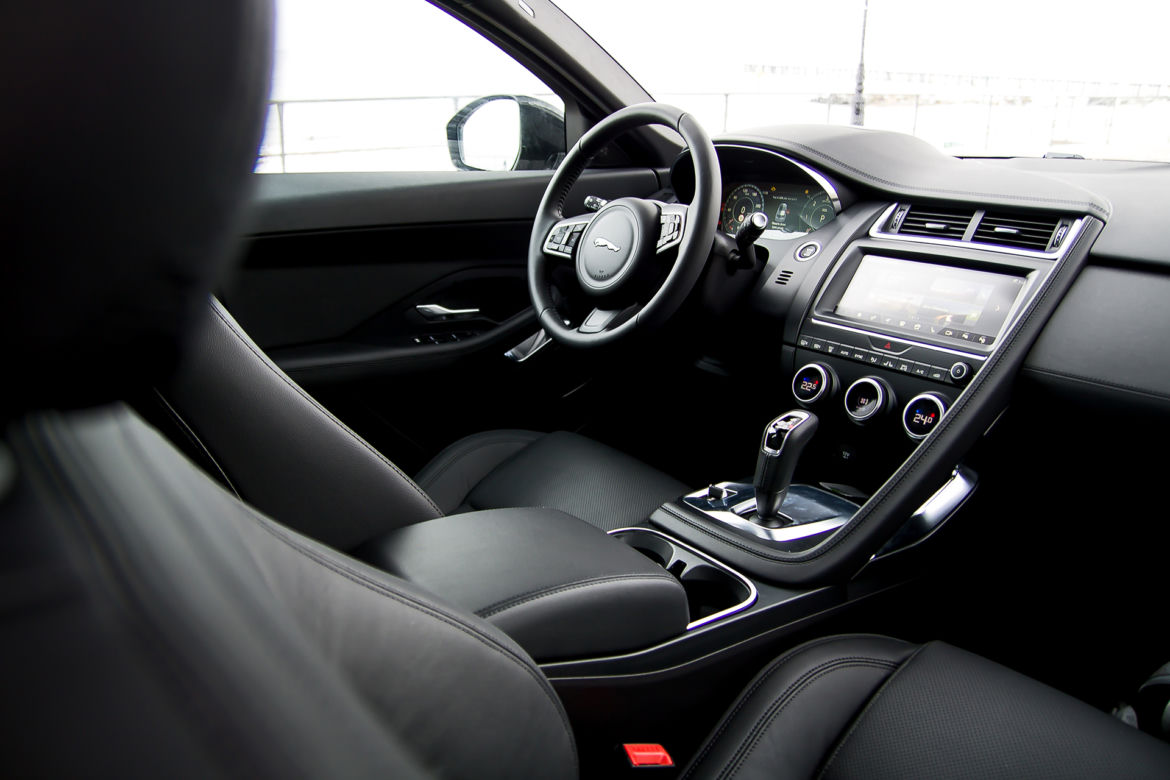 Jaguar E-Pace 2.0 i4D 180 KM AWD AT
