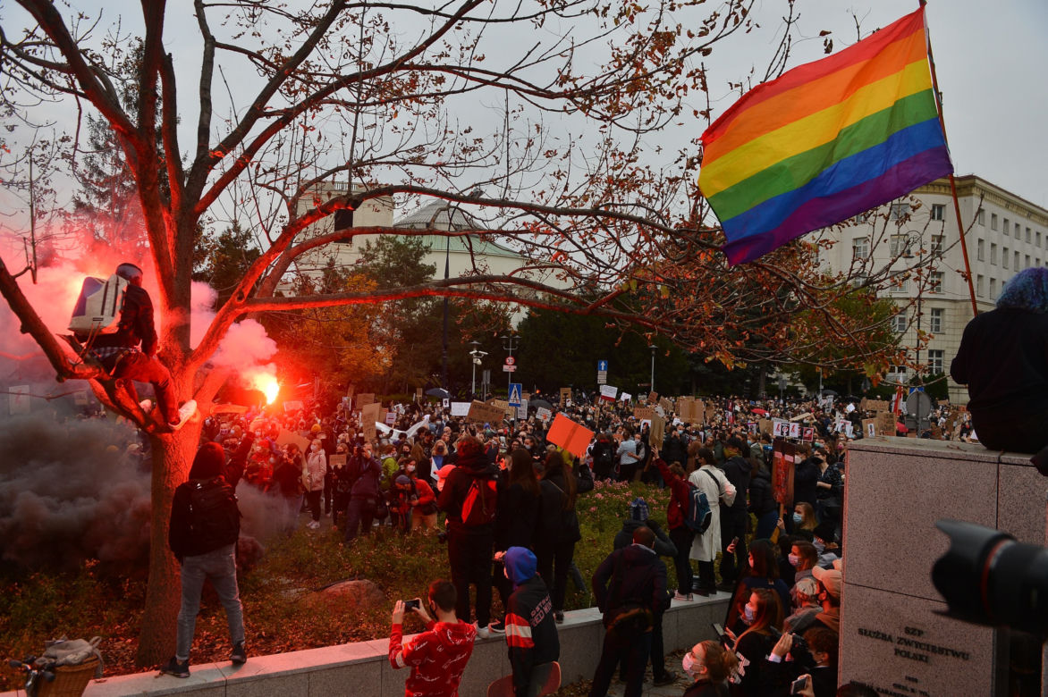 Warszawa. Protesty pod sejmem