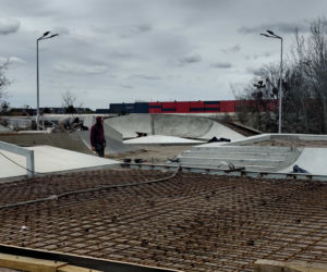 Budowa skateparku na os. Majowym - kwiecień 2021