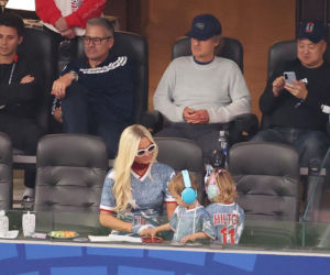 Paris Hilton z dziećmi w dopasowanych stylizacjach