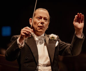 Kadry z filmu Ostatnia sesja w Paryżu