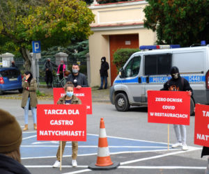Nie chcą zamykać swoich lokali. W Lublinie protestowała branża gastronomiczna