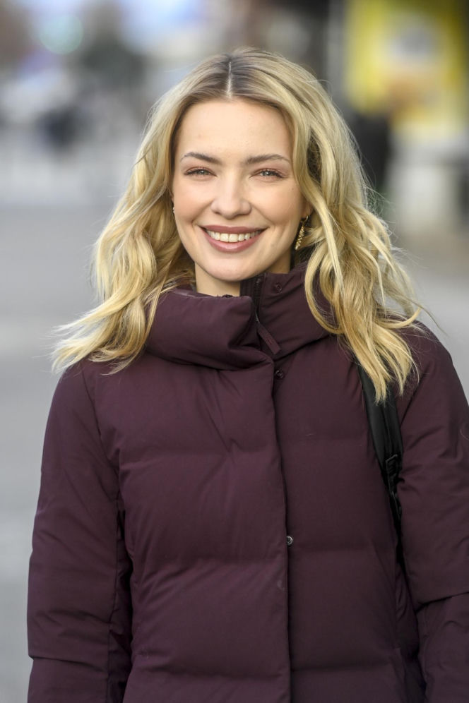 Paulina Gałązka kiedyś i dziś. Tak przez lata zmieniała się gwiazda filmu "Dziewczyny z Dubaju"