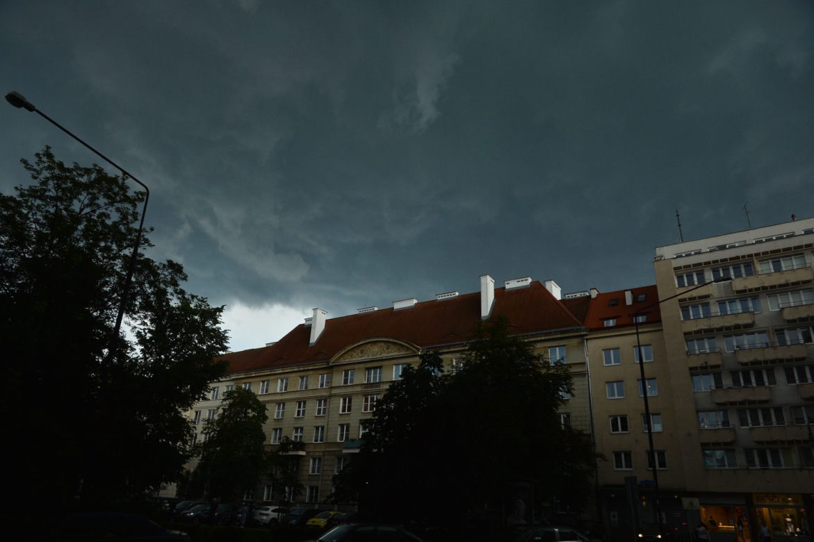 Nawałnica nad Warszawa