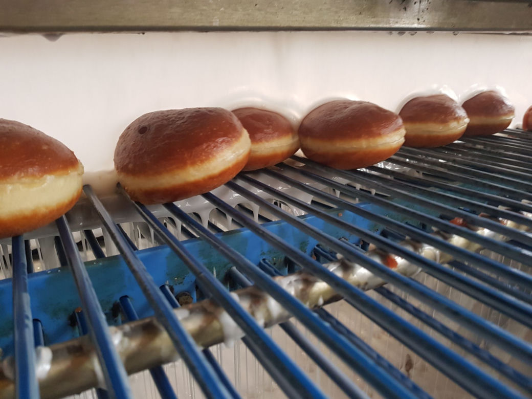 Tłusty czwartek w Olsztynie – Jak powstają pyszne pączki?