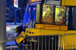 Zderzenie tramwajów w Warszawie. Dziesięć osób w szpitalu!