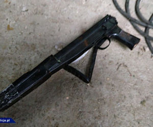 WIELKA AKCJA CBŚP. Gangsterzy zatrzymani za posiadanie i handel bronią